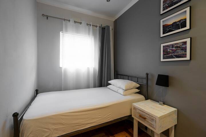 2 Bedroom Property for Sale in Bo Kaap Western Cape